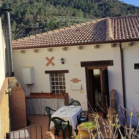 Casa Rural Las Nogueras Caserio Arroyofrio エクステリア 写真