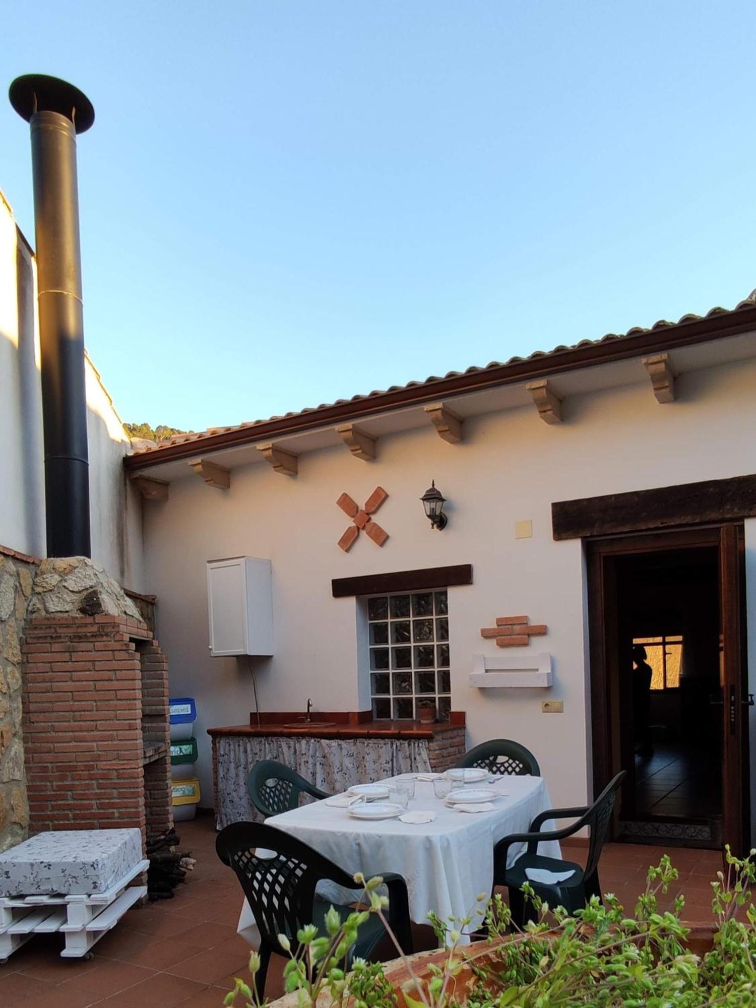 Casa Rural Las Nogueras Caserio Arroyofrio エクステリア 写真