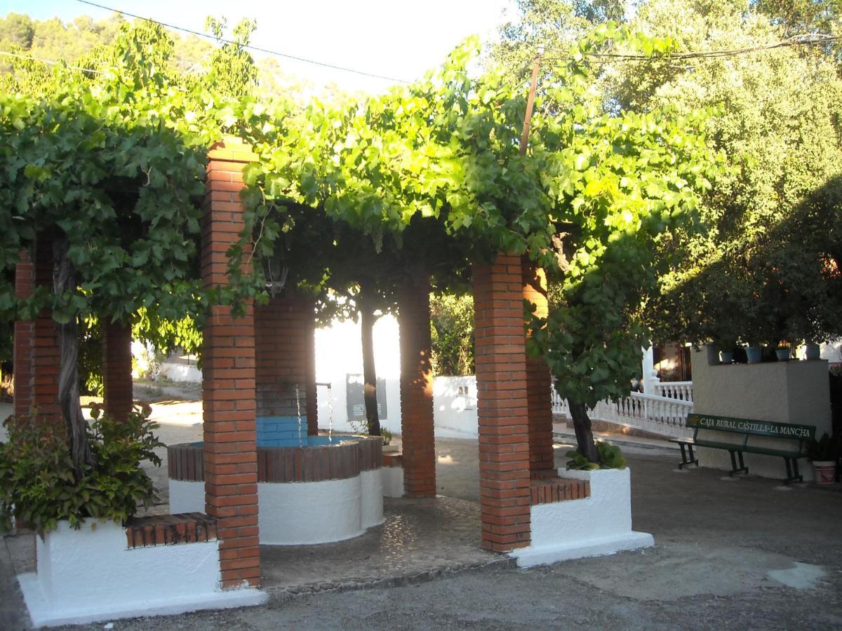 Casa Rural Las Nogueras Caserio Arroyofrio エクステリア 写真